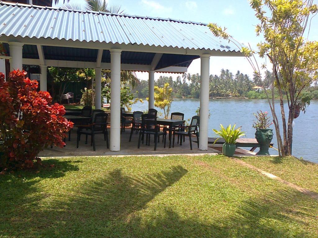 Ganga Garden Hotel Beruwala Kültér fotó